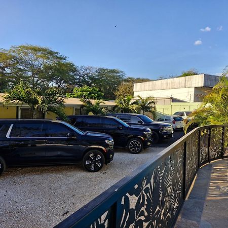 Hotel Carlota Tamarindo Luaran gambar