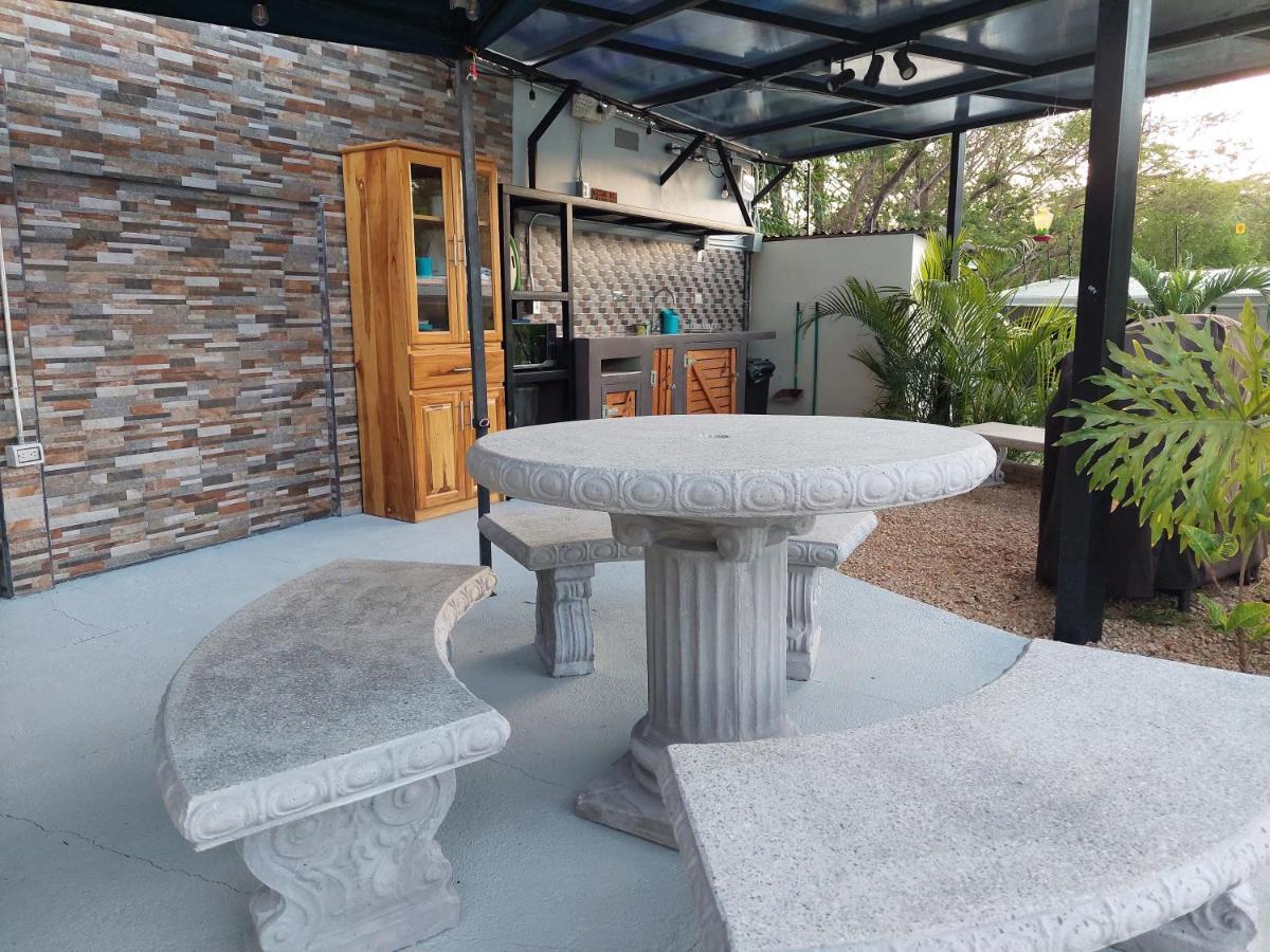 Hotel Carlota Tamarindo Luaran gambar