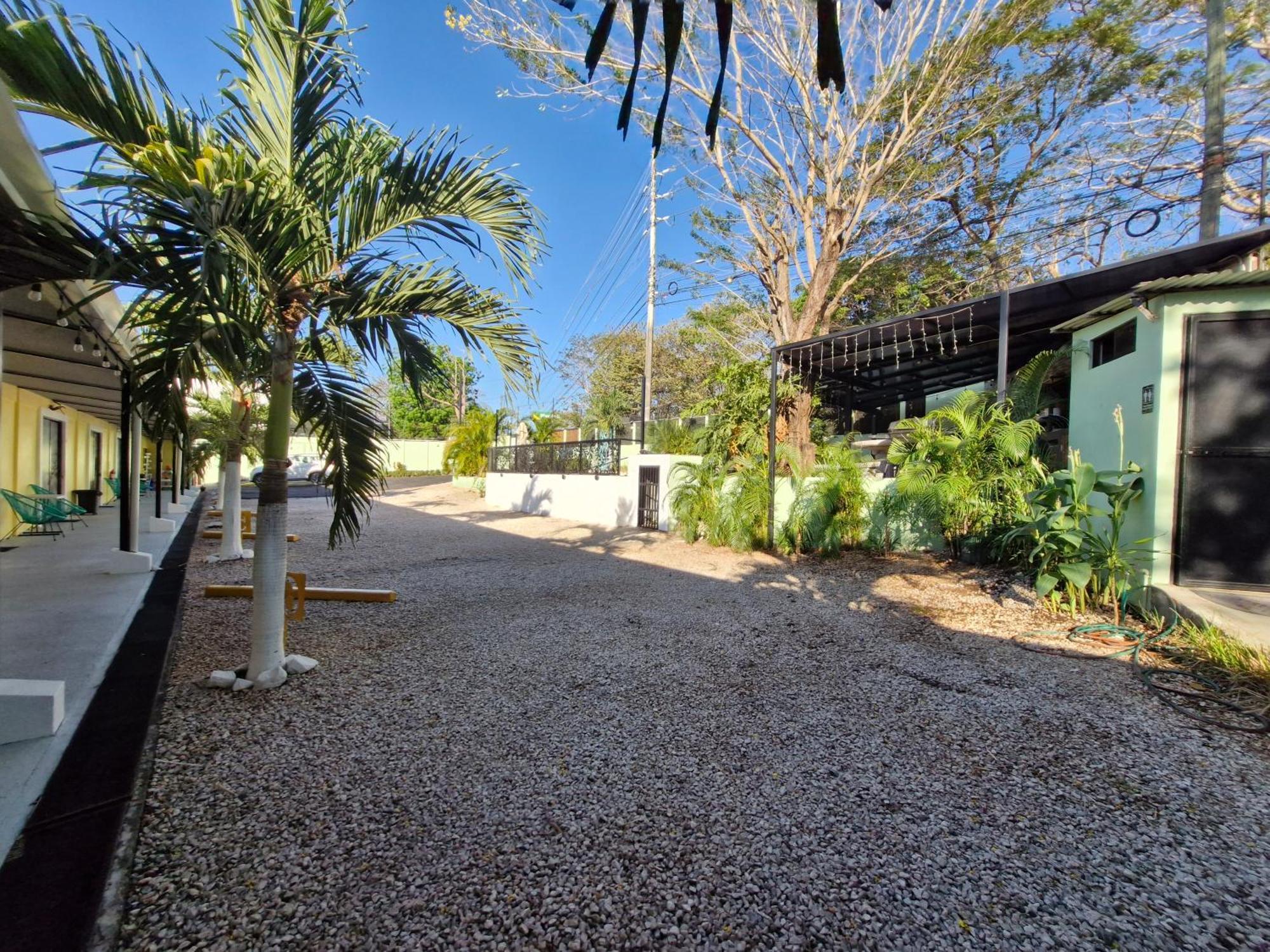 Hotel Carlota Tamarindo Luaran gambar